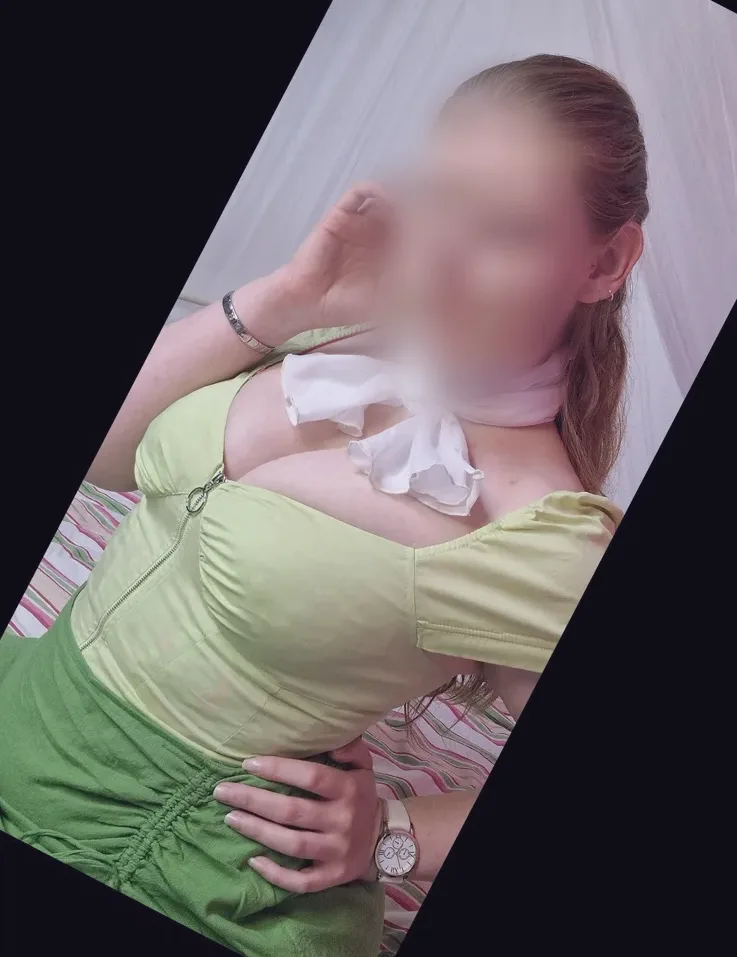 Nadia, 20